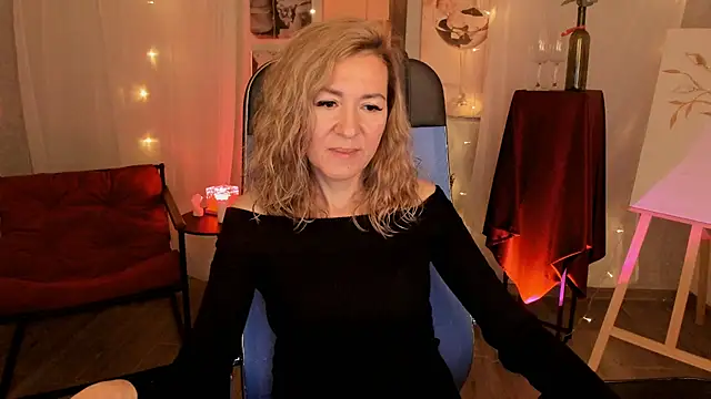 DonnaSmitth online show from December 2025 06:16:01 PM