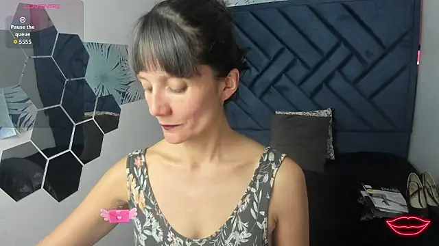 Valery More   online show from January 2026 02:55:02 PM