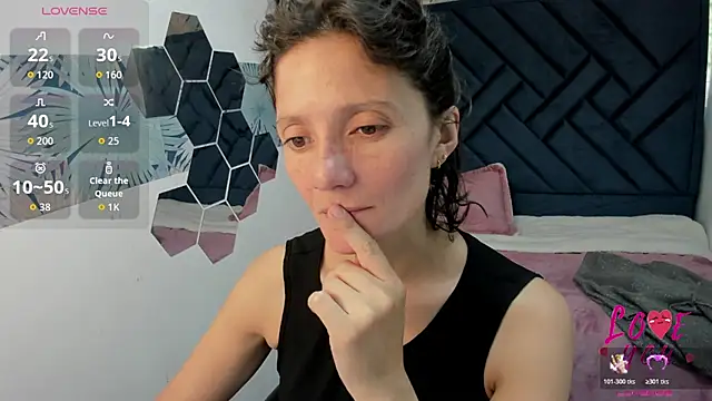 Valery More   online show from July 2026 01:26:01 PM