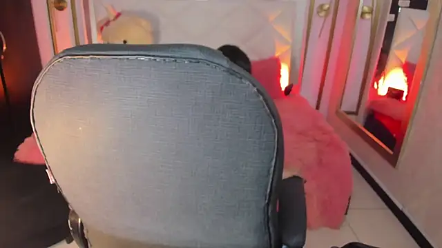 i kristi online show from February 2026 08:18:01 PM