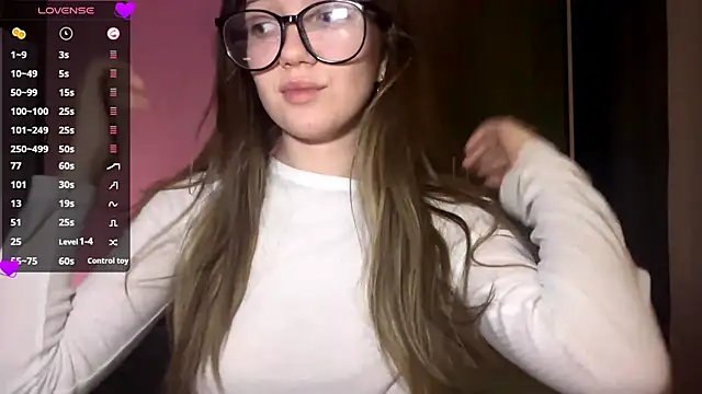 EmiIyKitty online show from February 2026 02:46:01 PM