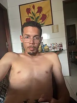 Snapshot of MCLZK chatting on February 2026 07:26:01 PM MCLZK online show from February 2026 07:26:01 PM