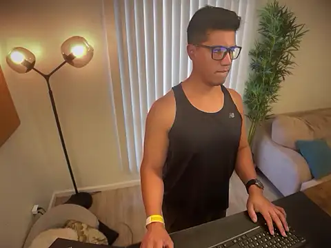 austinfxxx online show from October 2025 07:14:02 PM