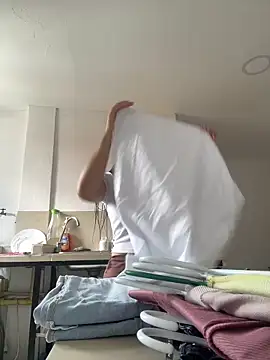 Amelia Rivas online show from April 2026 04:26:01 PM