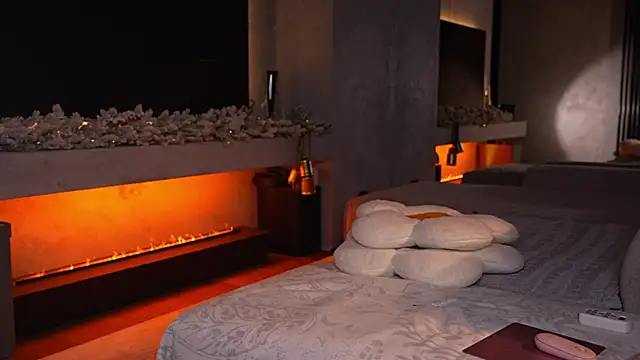 AlexisGraysX online show from December 2025 10:29:01 PM