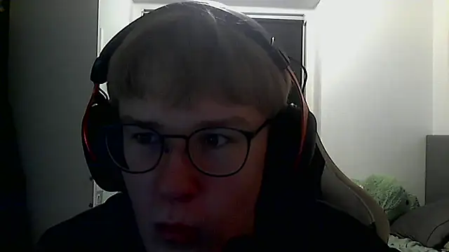 6foot7michael online show from September 2025 11:09:02 PM