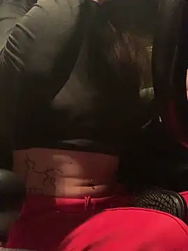 GoldenPussy1329 online show from October 2025 06:59:01 PM