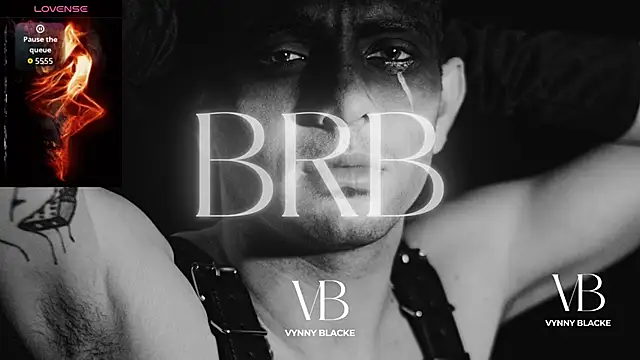 VynnyBlacke  online show from January 2026 03:33:01 AM