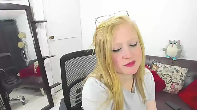 AliceCat 01 online show from February 2026 08:07:01 AM