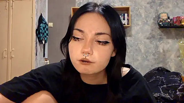 Beeping Creature online show from November 2025 04:23:01 PM