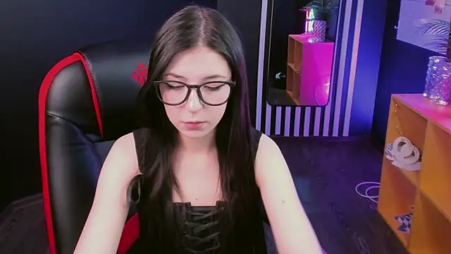 Azaliya Haze online show from October 2025 10:23:02 AM