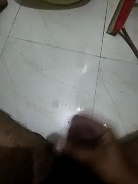 coolboy2626 online show from April 2026 03:44:01 AM