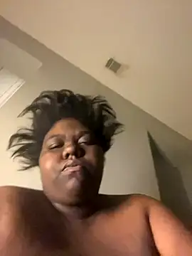 Snapshot of Angelslays chatting on October 2025 06:02:02 AM Angelslays online show from October 2025 06:02:02 AM