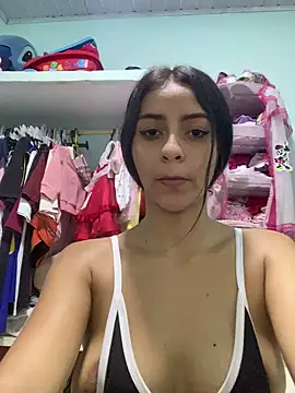 miluwatson online show from October 2025 09:35:02 PM