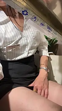 Gina999 online show from April 2026 02:37:02 AM