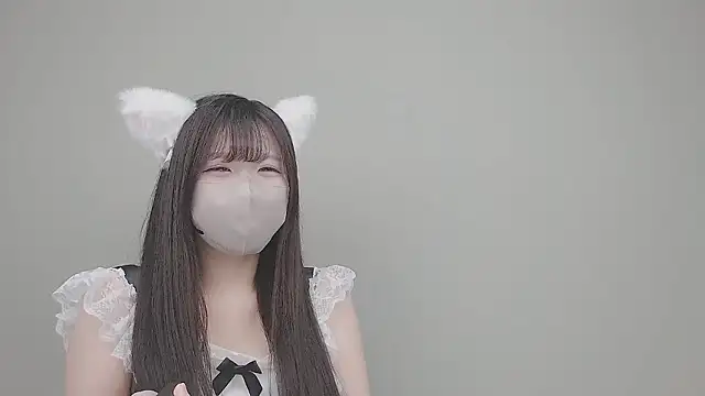 Snapshot of Pome_18_cute chatting on October 2025 04:10:02 AM Pome 18 cute online show from October 2025 04:10:02 AM