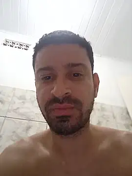 Wolffj6 online show from May 2026 02:52:02 AM