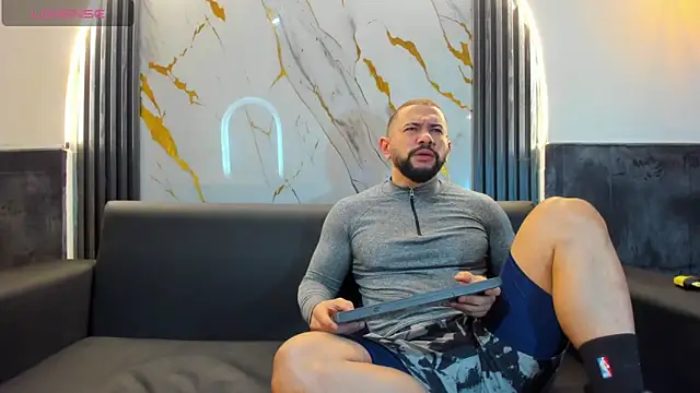 isaac franko online show from November 2025 12:50:02 PM