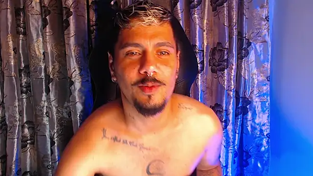 GSUS PATRICK online show from October 2025 03:45:02 AM