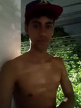 Snapshot of The_boy_good chatting on October 2025 05:35:02 AM The boy good online show from October 2025 05:35:02 AM