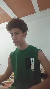 Snapshot of The_boy_good chatting on October 2025 09:53:02 PM The boy good online show from October 2025 09:53:02 PM