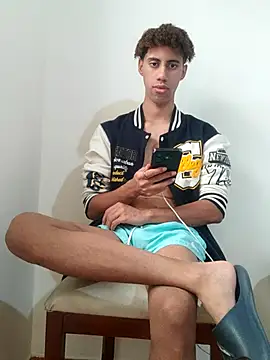 Snapshot of The_boy_good chatting on November 2025 04:47:01 PM The boy good online show from November 2025 04:47:01 PM