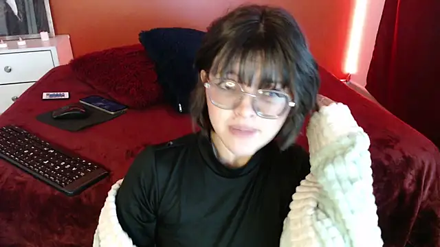 NamiDVelvet online show from September 2025 04:45:02 PM