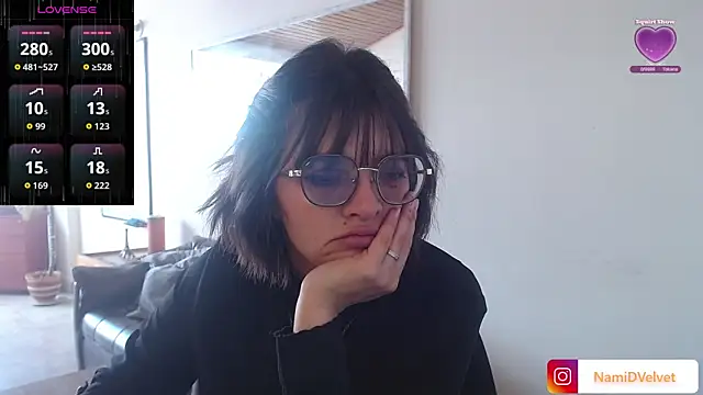 NamiDVelvet online show from October 2025 03:13:01 PM