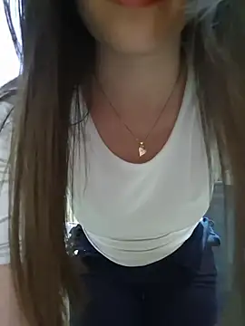 EmmaValencia  online show from March 2026 11:02:01 PM