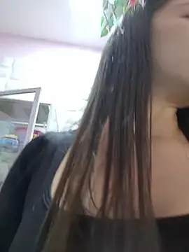 EmmaValencia  online show from April 2026 06:19:02 PM