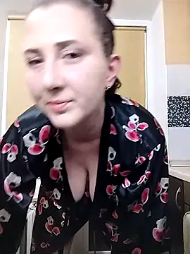 SeleettaNi online show from October 2025 10:11:01 PM