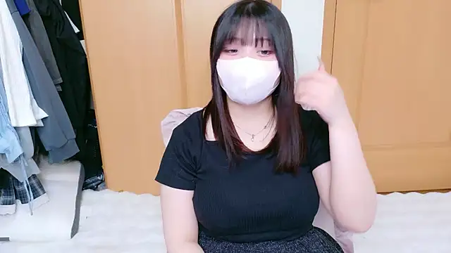 YUKINA 00 online show from May 2026 02:24:02 PM