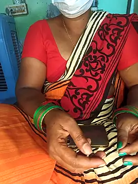 Snapshot of Tamilselviroja- chatting on February 2026 01:51:01 PM Tamilselviroja- online show from February 2026 01:51:01 PM