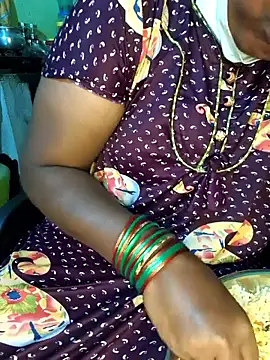 Snapshot of Tamilselviroja- chatting on February 2026 01:54:02 PM Tamilselviroja- online show from February 2026 01:54:02 PM