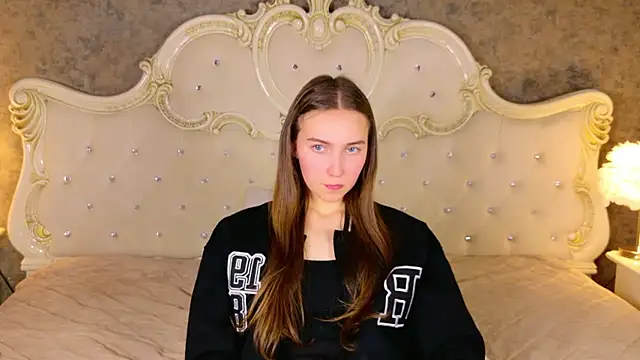 OliviaLay online show from January 2026 12:21:02 PM