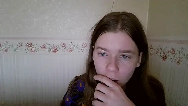 0nlyLola online show from October 2025 07:05:02 AM