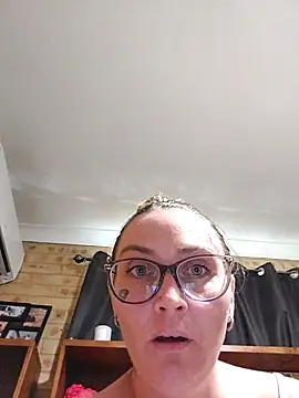 Snapshot of Sinful_Kait_XX chatting on November 2025 05:07:02 AM Sinful Kait XX online show from November 2025 05:07:02 AM