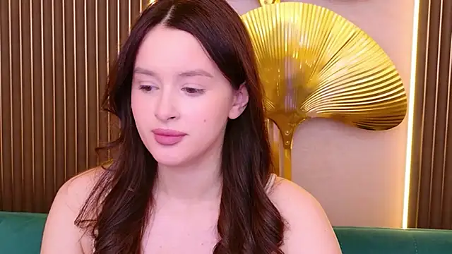 Snapshot of EvaSwen chatting on June 2026 11:15:01 AM EvaSwen online show from June 2026 11:15:01 AM