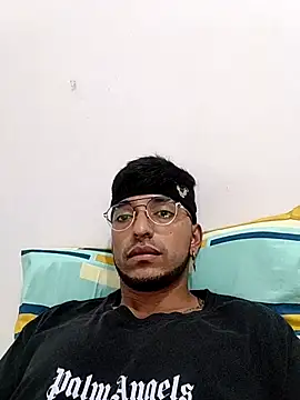 AlfalfaBoy online show from October 2025 12:33:01 AM