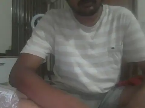 Hhhggghrrr3219 online show from November 2025 04:33:01 PM