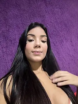 Alinebblinda online show from March 2026 09:28:01 PM