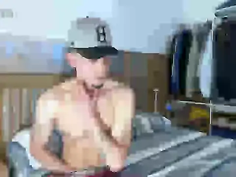 Snapshot of strongManLatino chatting on February 2026 03:16:02 PM strongManLatino online show from February 2026 03:16:02 PM