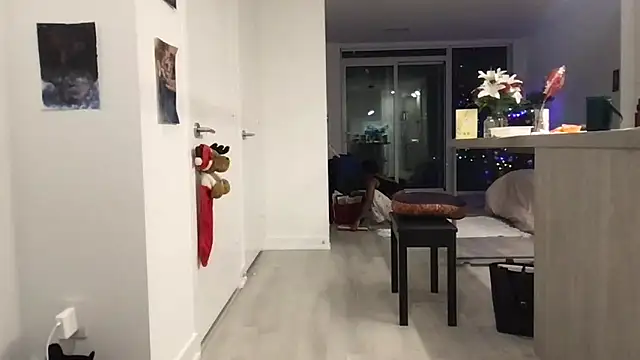 Snapshot of tia___fox chatting on February 2026 06:42:02 AM tia fox online show from February 2026 06:42:02 AM