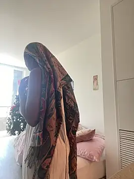 Snapshot of tia___fox chatting on March 2026 08:55:01 PM tia fox online show from March 2026 08:55:01 PM