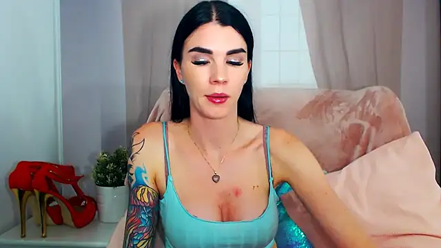 Snapshot of SofiiaBeauty chatting on October 2025 07:22:01 PM SofiiaBeauty online show from October 2025 07:22:01 PM