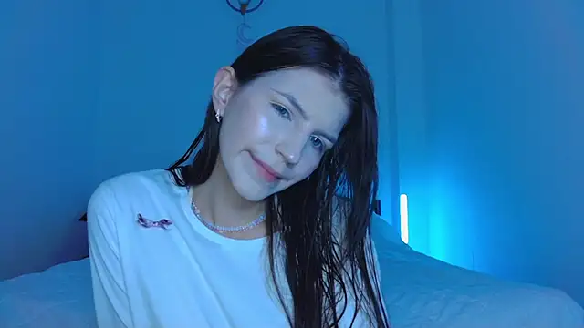 Snapshot of _SkyLine_x chatting on October 2025 01:12:02 PM SkyLine x online show from October 2025 01:12:02 PM
