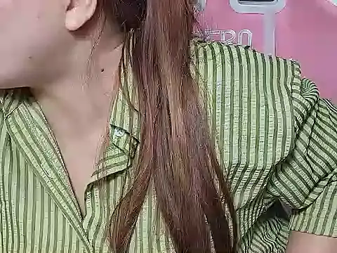 Snapshot of Sunna104 chatting on February 2026 06:37:02 PM Sunna104 online show from February 2026 06:37:02 PM