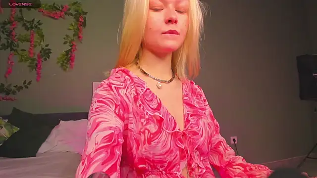 Callista a online show from November 2025 11:21:02 AM