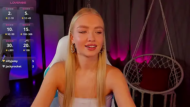 TessaGrays online show from December 2025 08:32:02 AM