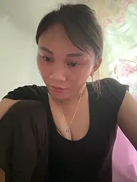 Snapshot of Ami-mi00 chatting on October 2025 05:58:02 AM Ami-mi00 online show from October 2025 05:58:02 AM